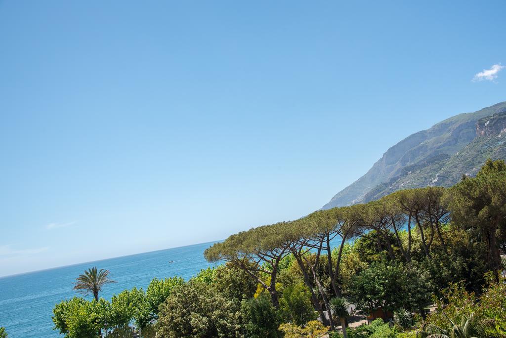 La Residenza Aparthotel Майори Екстериор снимка